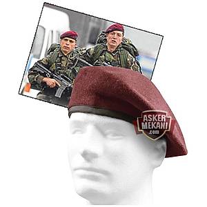 Military Beret Bordo