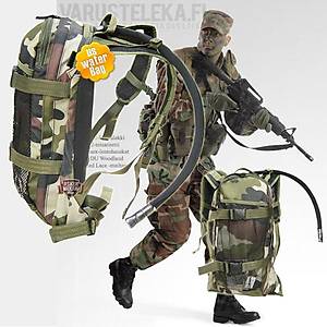 Usa Woodland Camo Camel Bag