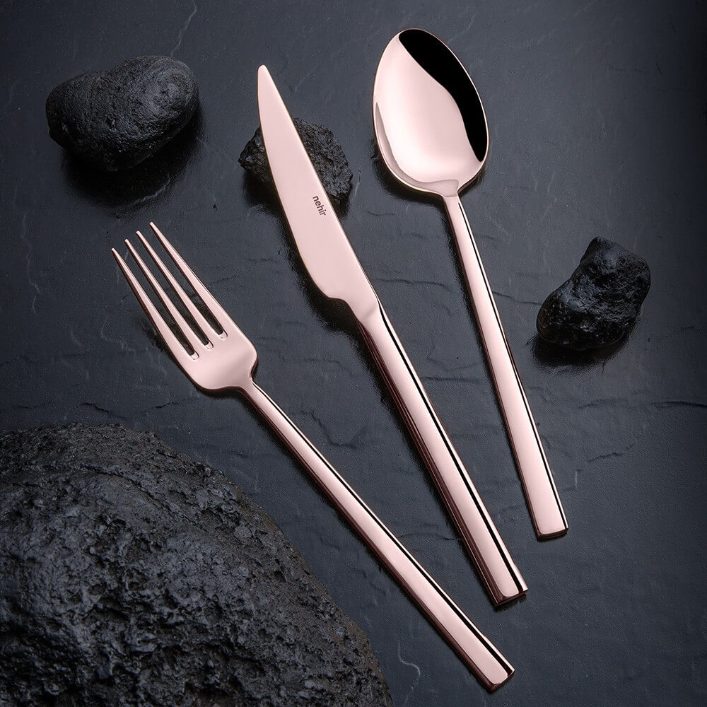 Dalyan Titanium Bronz 84 Parça Deri Kutulu Çatal Kaşık Bıçak Takımı