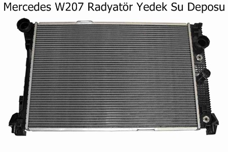 Mercedes W207 Radyatör Yedek Su Deposu