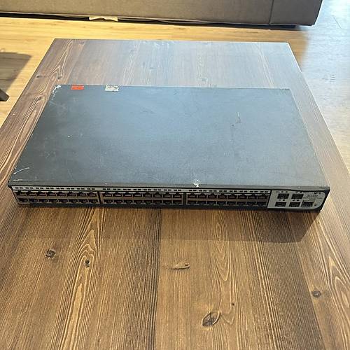 3Com 48-Ports Baseline Switch 10/100/1000 4 Port SFP Y�netilebilir Switch