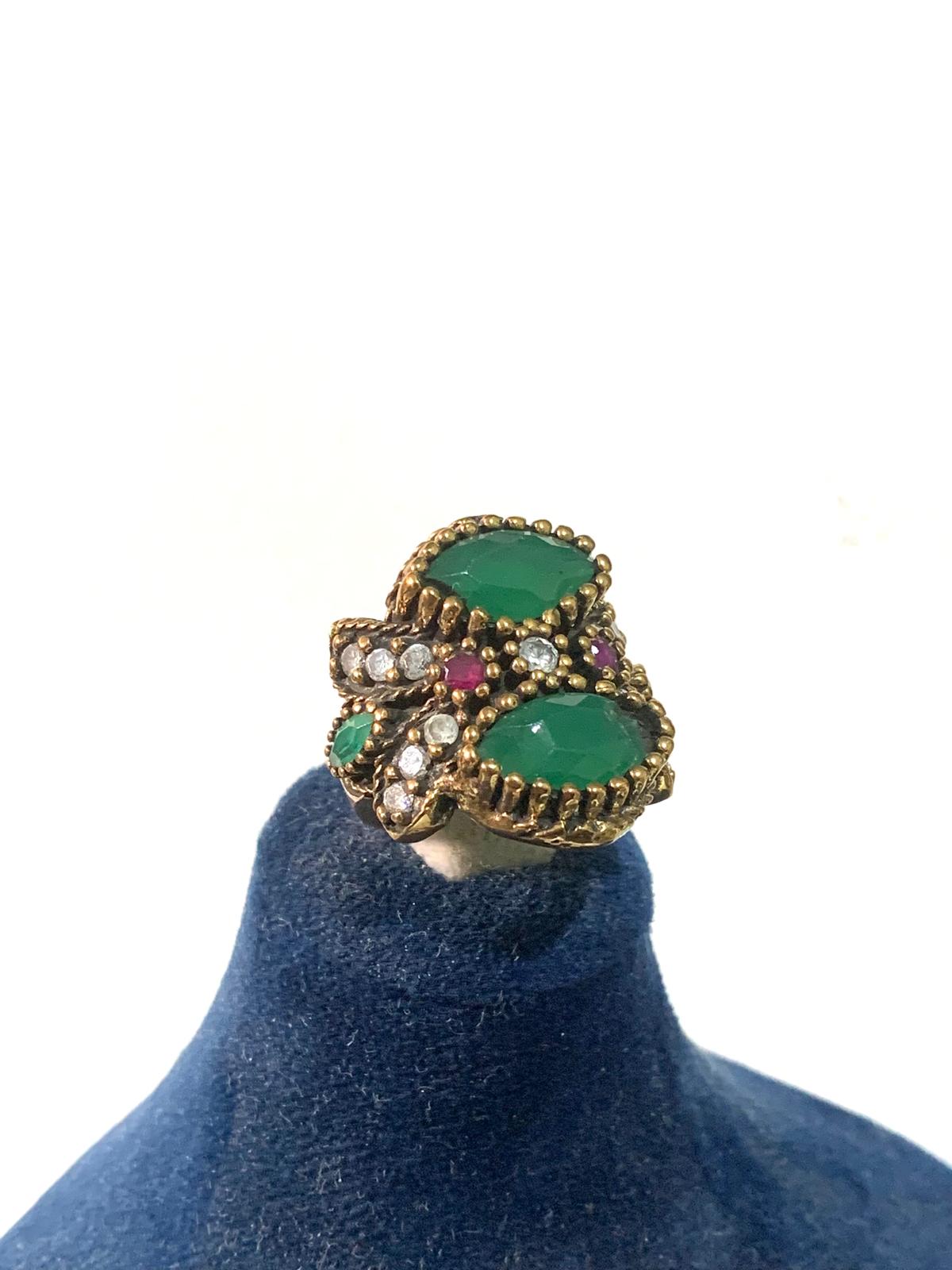 925 AYAR GÜMÜŞ ZÜMRÜT TAŞLI OTANTİK YÜZÜK
