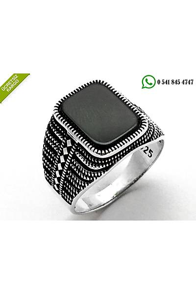 925 Ayar G�m�� Oniks Ta�l� �zel Tasar�ml� Erkek Y�z�k Stok Kodu:2018196