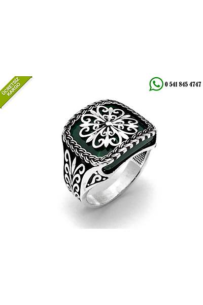 925 Ayar G�m�� �zel ��lemeli Ye�il Akik Ta�l� Erkek Y�z�k Stok Kodu:20174310