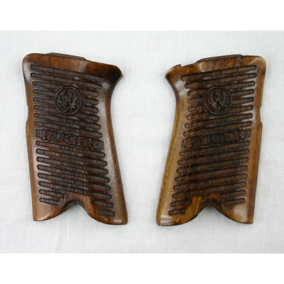 Kabze Ruger Ahşap İşlemeli