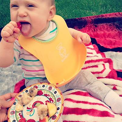 Nicole Baby Soft Bib Bebek nl