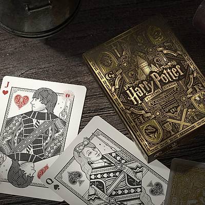 Theory11 Harry Potter HufflePuff Playing Cards - Koleksiyonluk Poker Destesi