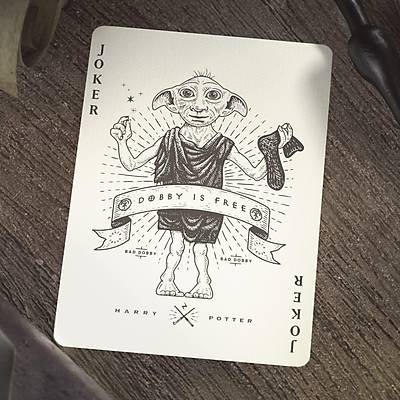 Theory11 Harry Potter Red Gryffindor Playing Cards - Koleksiyonluk Poker Destesi