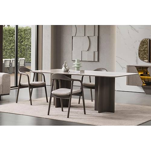 Riou Yemek Odas� Tak�m�