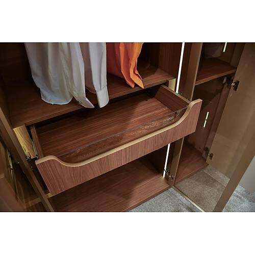 Prada Yatak Odas Takm