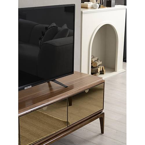 Lotus Plus Tv nitesi
