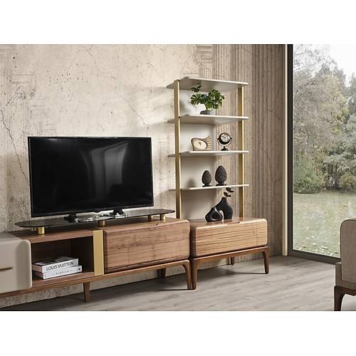 Icon Tv nitesi