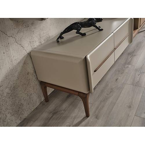 Icon Tv nitesi