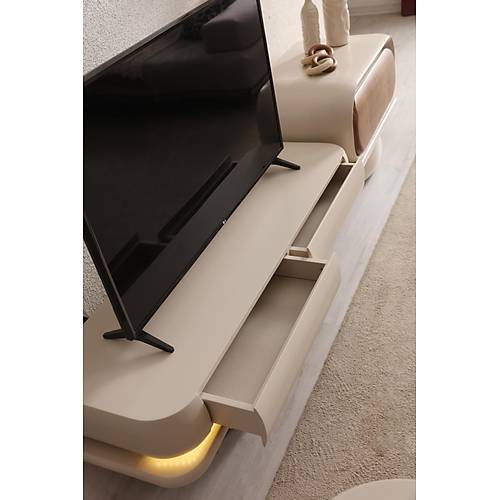 Magnum Tv nitesi