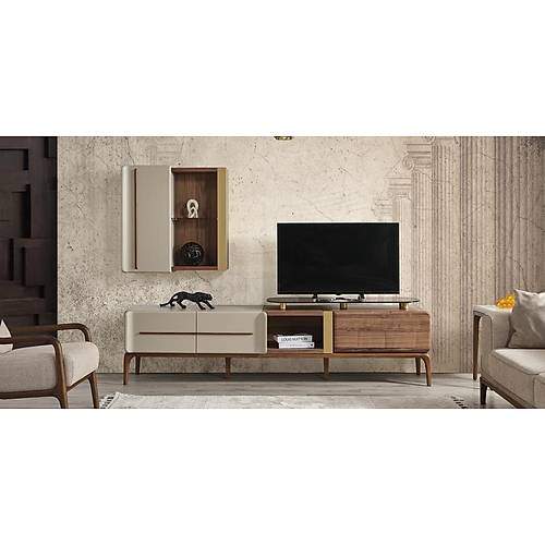 Icon Tv nitesi