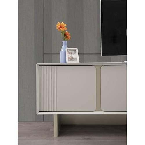 Lora Tv �nitesi