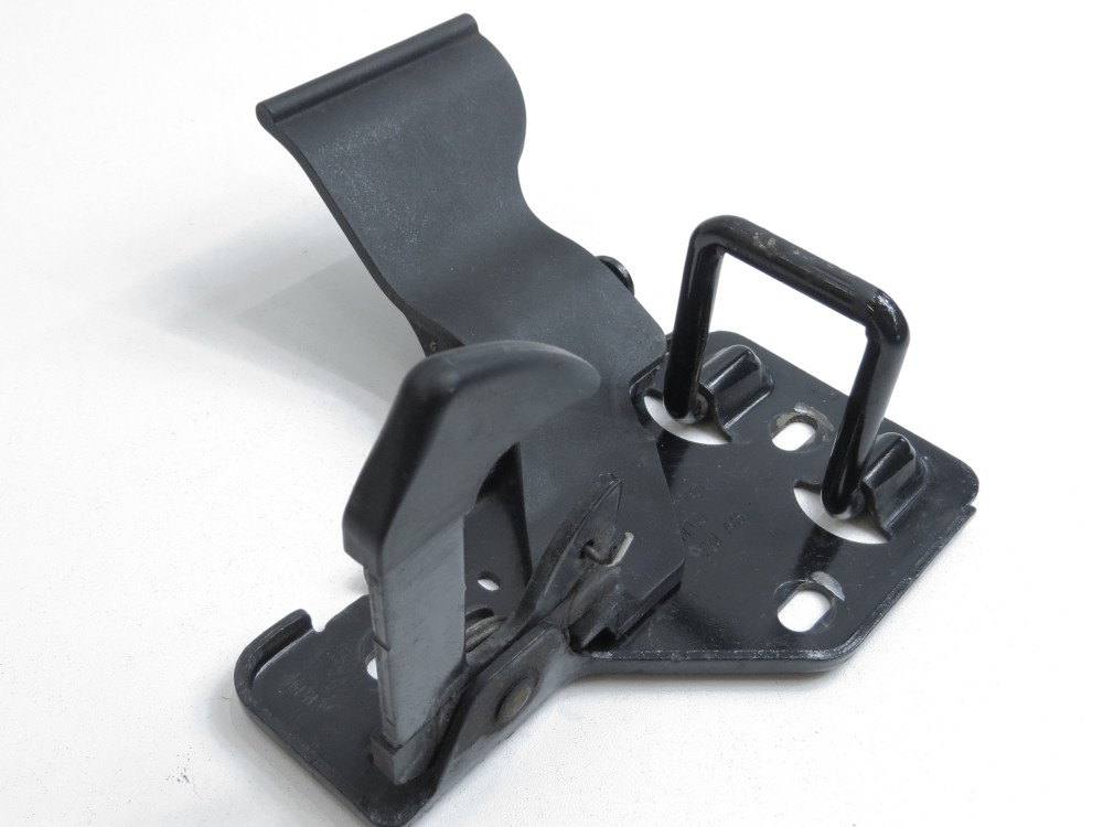 TRANSPORTER T5 2004-2009 ÜST KAPUT KİLİDİ ORJİNAL