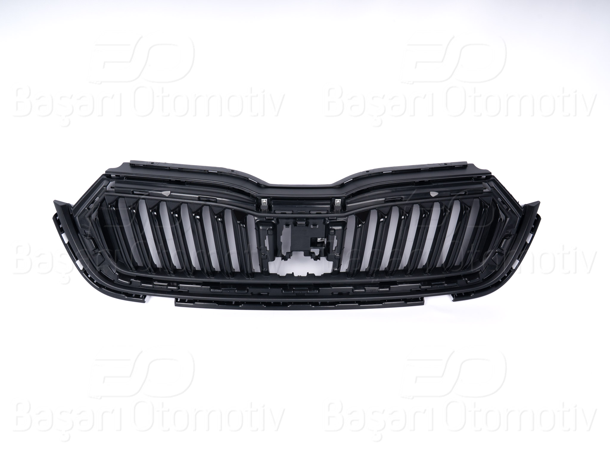 SKODA OCTAVİA 2021-2025 ÖN PANJUR SİYAH (DIŞ KROM CITASIZ)