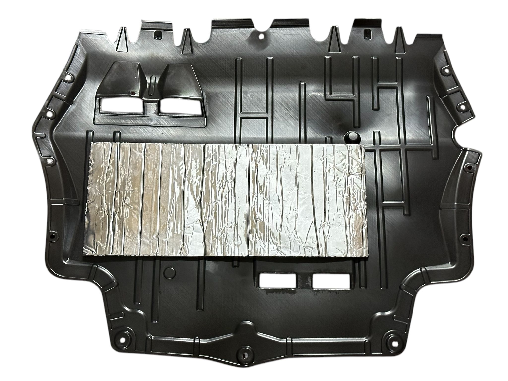 VOLKSWAGEN PASSAT 2005-2014 PASSAT CC 2009-2012 ALT KARTER KORUMA MUHAFAZASI (IZOLASYONLU 1.KALITE ENJEKSIYON) DİZEL ARAÇLAR PLASTİK