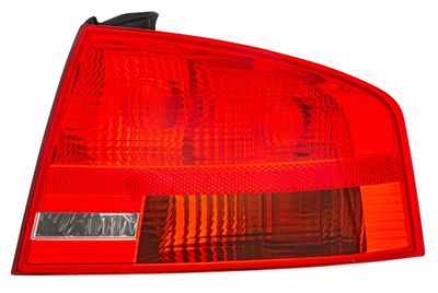 AUDİ A4 2005-2008 SAĞ DIŞ STOP LAMBASI HELLA MARKA