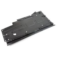 AUDİ A4 2008-2012 ALT TABAN KAPLAMASI KUMAŞ TİP SAĞ TARAF