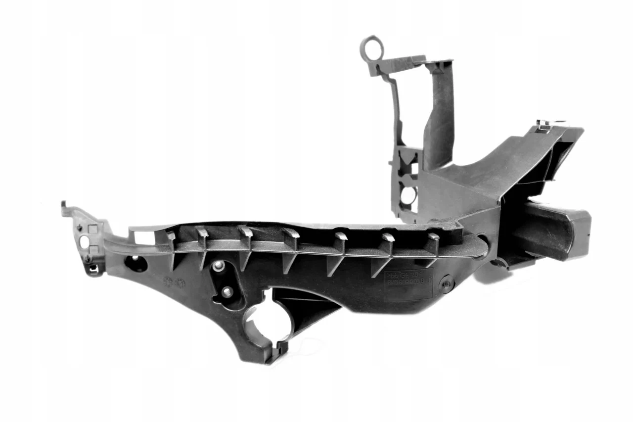 AUDİ A4 2013-2016 FAR ALT BRAKETİ SOL TARAF ORJİNAL ÜRÜN