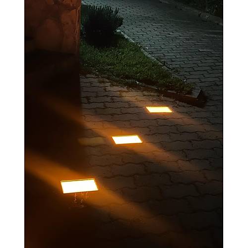 Solar Led Zemin Armat�r� 10 Adet 12x12 Cm 