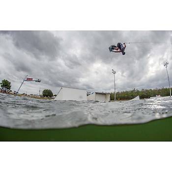 JOBE CONFLICT WAKEBOARD 134 & NITRO BINDINGS 
