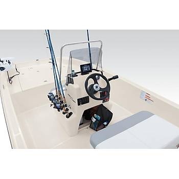 MAKO PRO SKIFF 17 CC