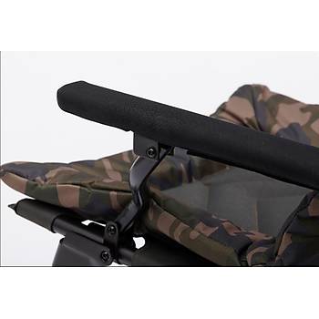 Prologic Avenger Comfort Camo Chair W/Armrest&Covers