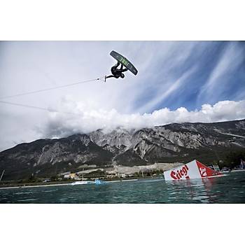 JOBE PITCH WAKEBOARD 140 & EVO SET