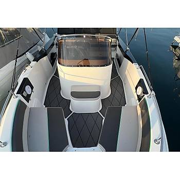 4K MAR�NE 7 WEEKEND OPEN