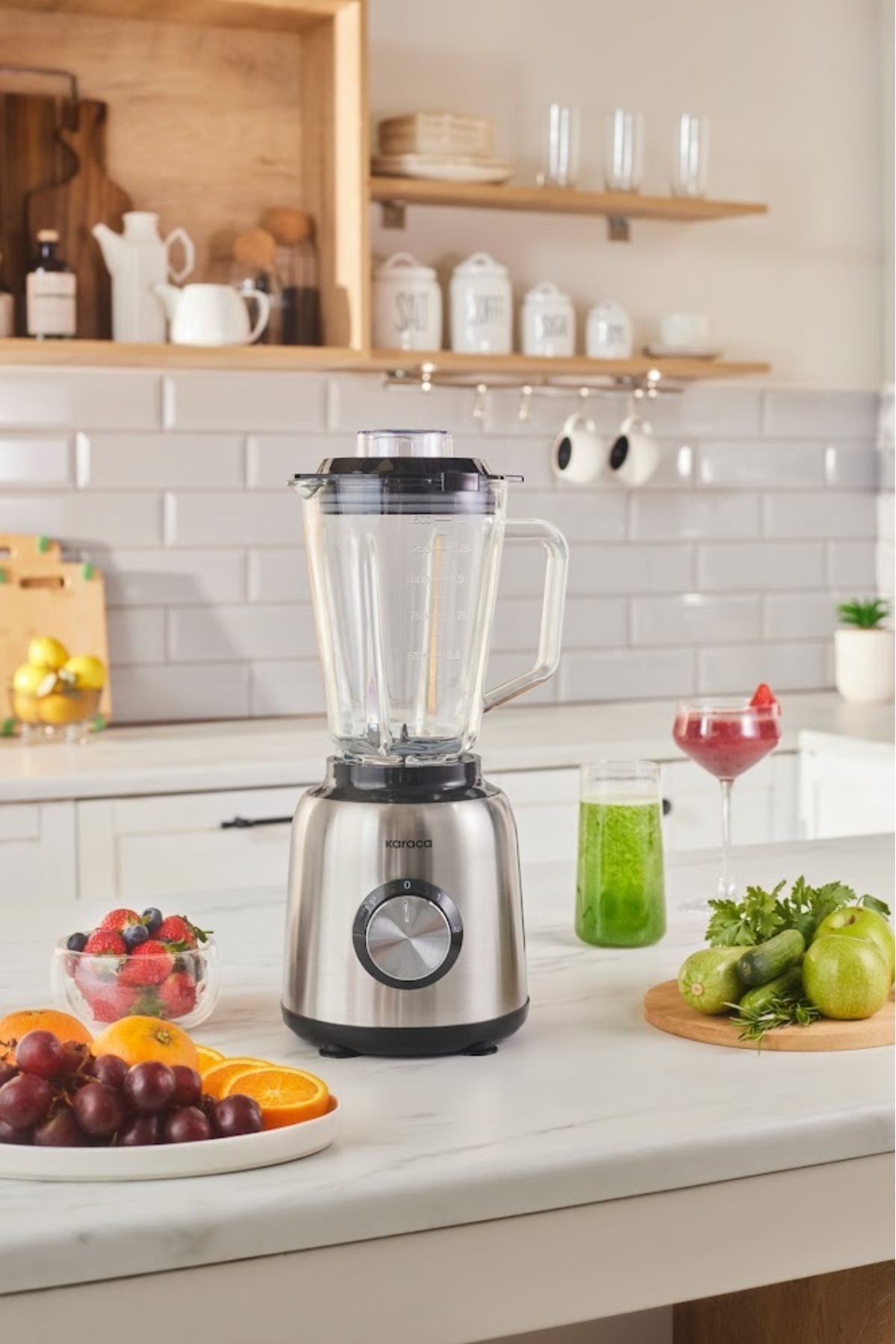Karaca İnox 1.5 Lt Cam Hazneli 1000 Watt Buz Kırma Özellikli Smoothie Blender