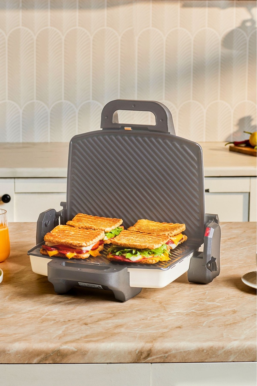 Karaca Swiss Izgara ve Tost Makinesi 1800W Bej