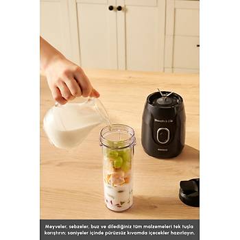 Karaca Blendfit Go Siyah Personal Ki�isel Smoothie Blender Buz K�r�c�l� �ift Hazne  600ml & 400ml