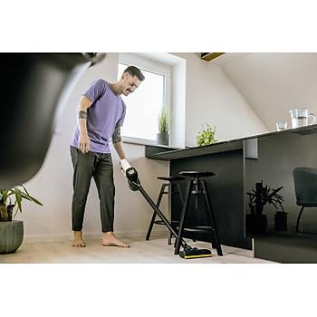 Karcher VC 4 Cordless Myhome �arjl� Dikey S�p�rge 1.198-630.0