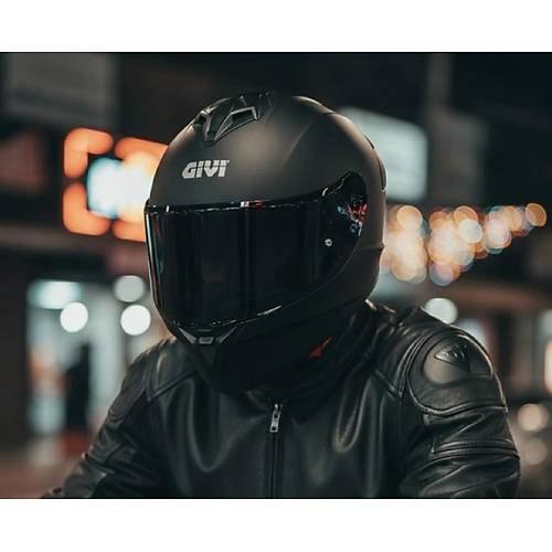 Givi  50.x Mat Siyah Kapal� Motosiklet Kask� Spectra Siyah Caml�
