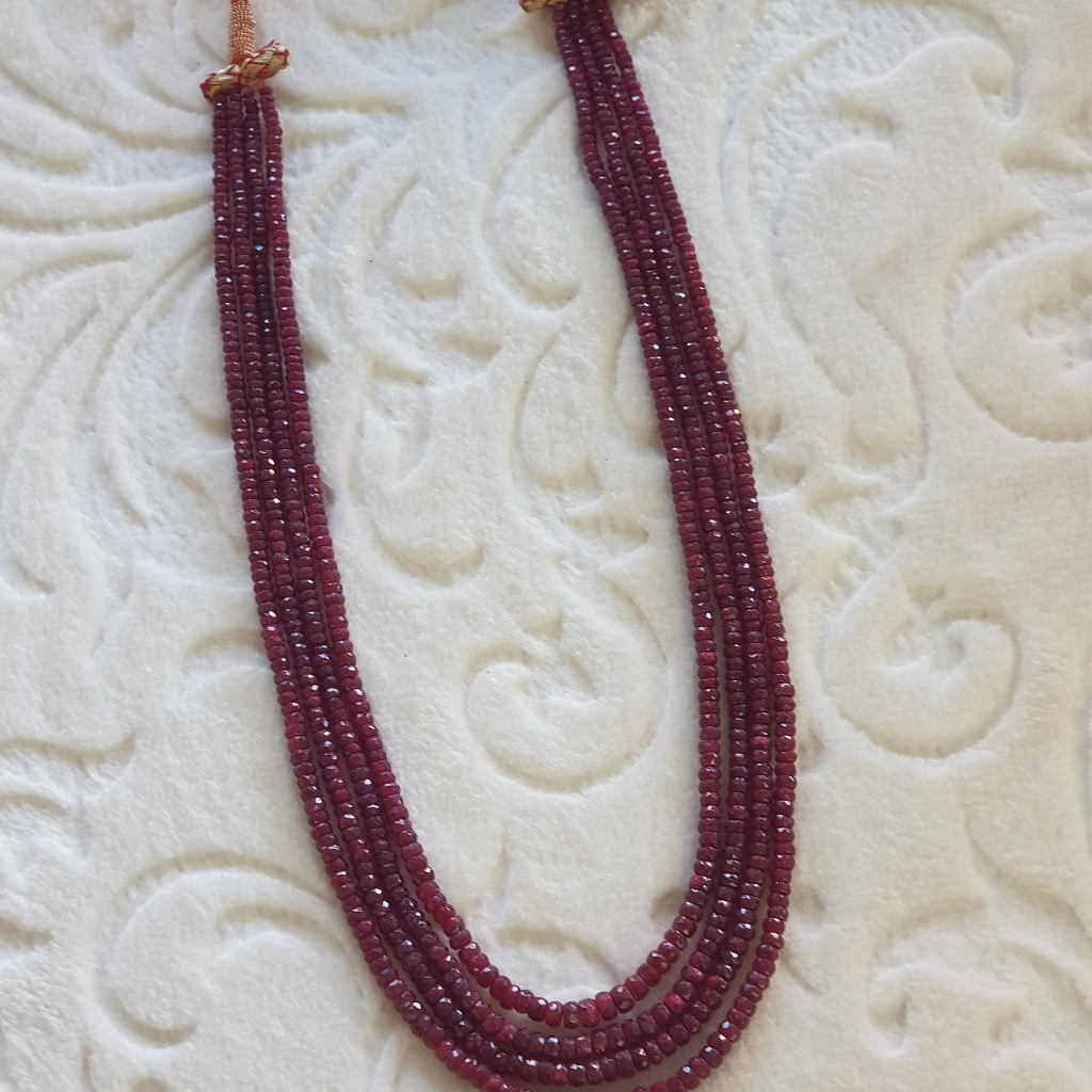 Yakut Ruby Tasarım Dizilim Kolye