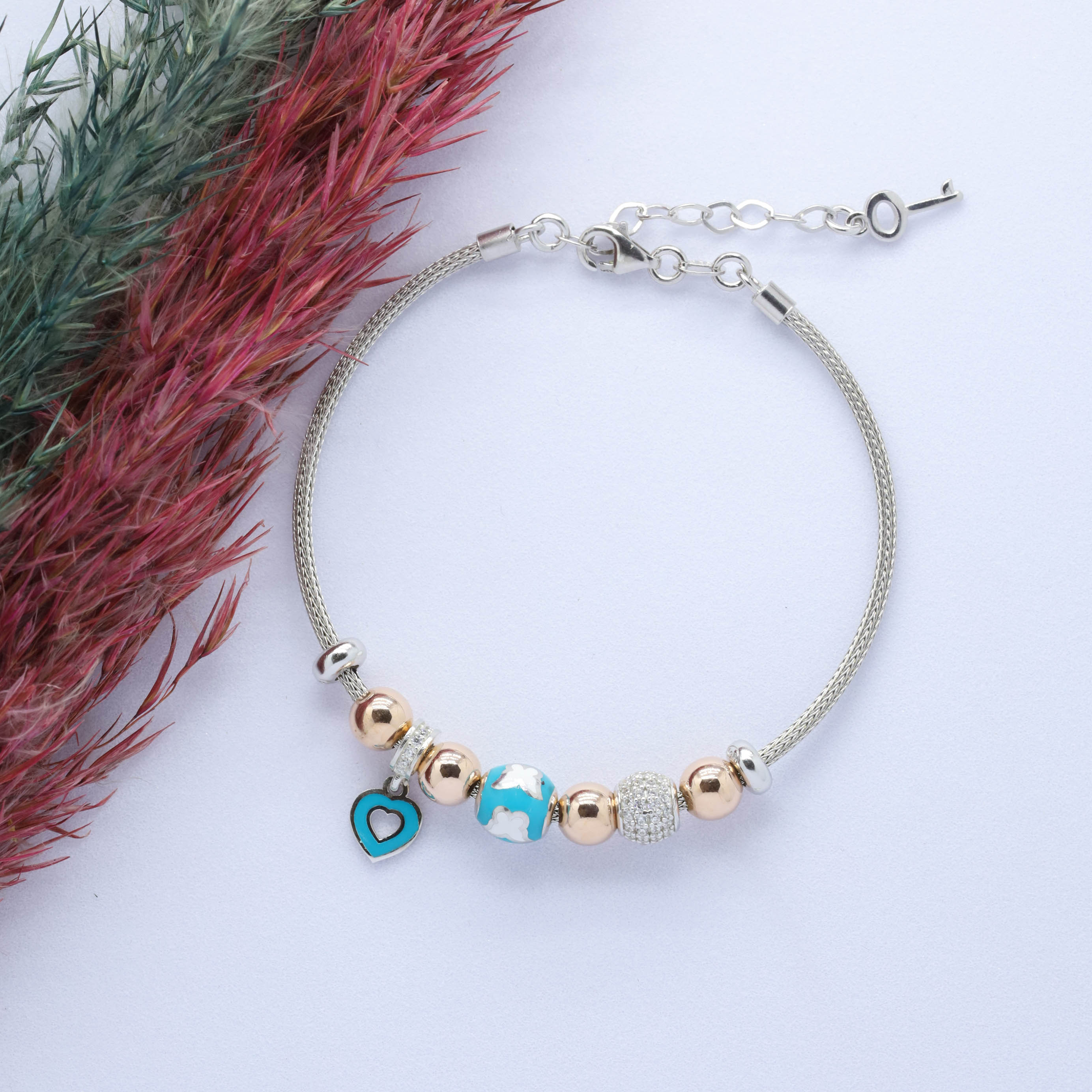 Kelebek- Kalp (Butterfly-Heart) Figürlü 925 Ayar Gümüş Charm Bileklik
