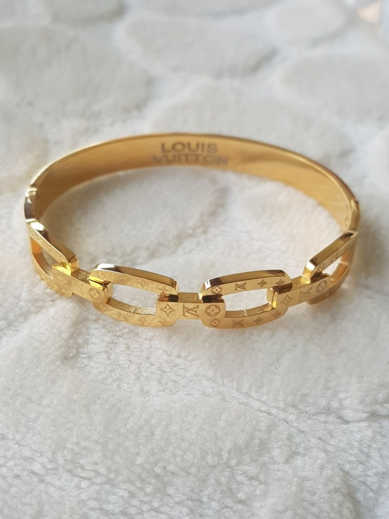 Altın Kaplama Çelik Louis Vuitton Kadın Bileklik « CANKA Gümüş