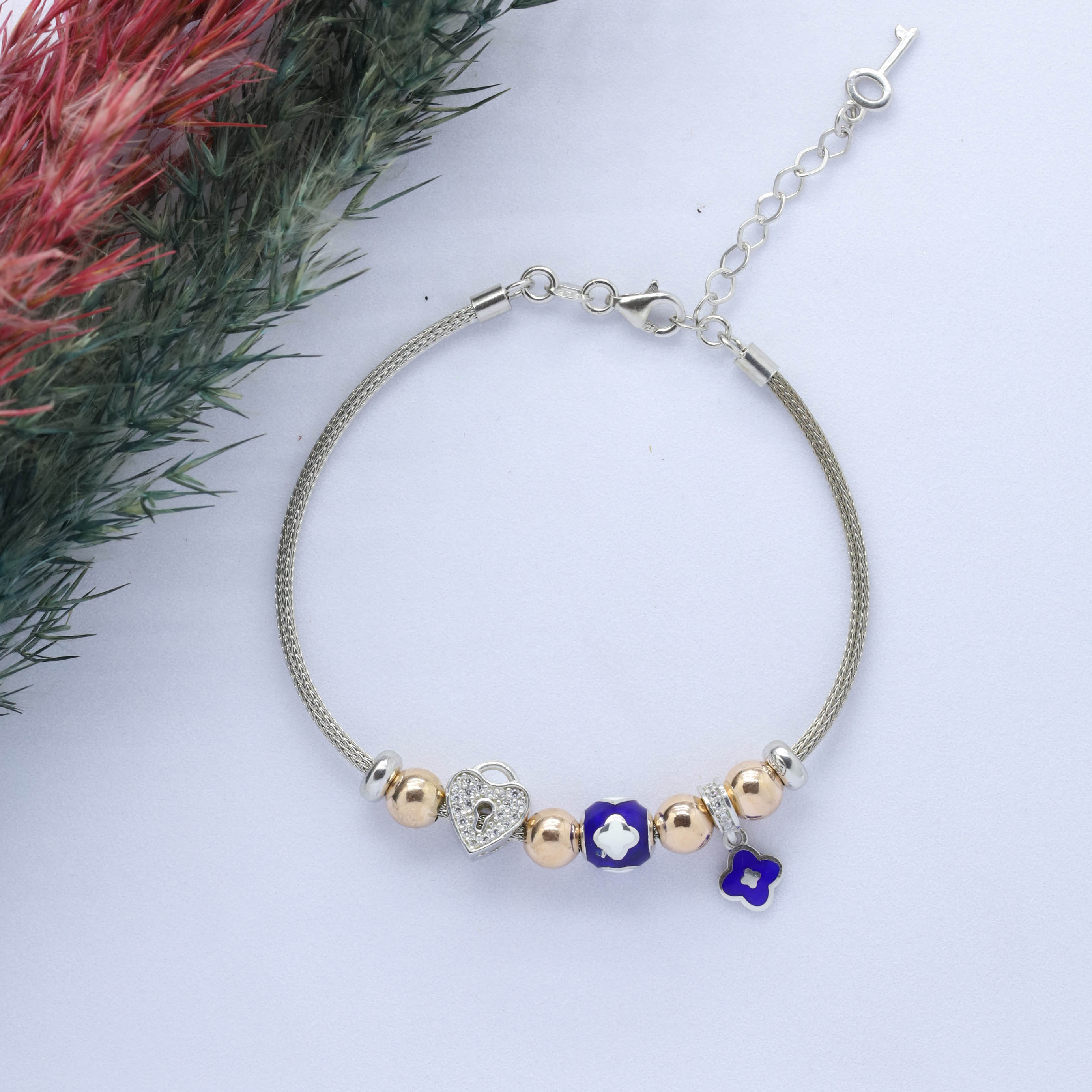 Yonca-Kalp (Clever-Heart) Figürlü 925 Ayar Gümüş Charm Bileklik