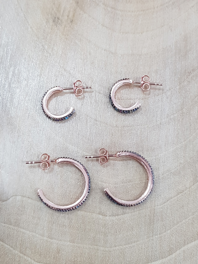 Orta Boy Taşlı Halka Renkli Taşlı 1.5 cm