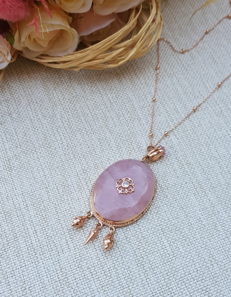 Pembe Kuvars Taşlı El Yapımı Gümüş Kolye