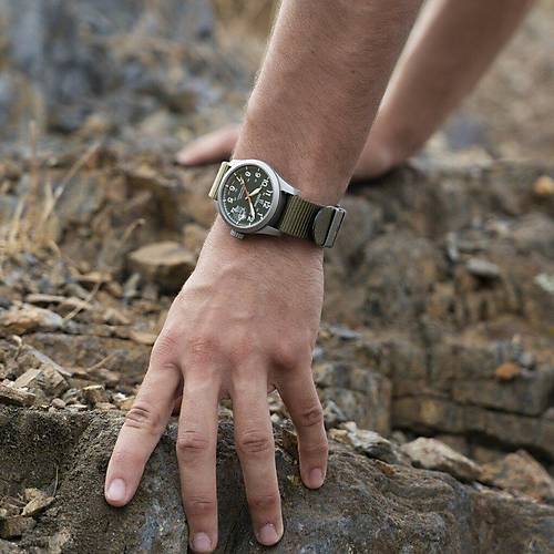 FESTINA SWISS F20082/2 ERKEK KOL SAAT�