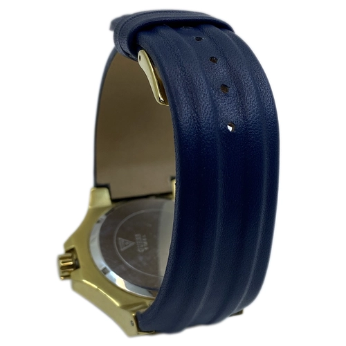 Guess - W0674G2 Hakiki Deri Saat Kay��� �zel El Yap�m� �retim (Saatinizi G�ndermeniz Gerekli)