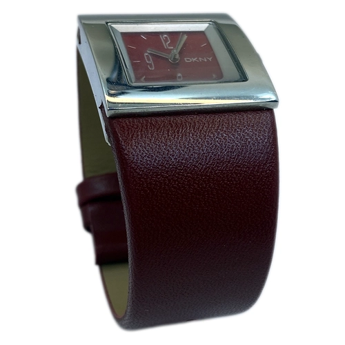 DKNY - NY-4078 Hakiki Deri Saat Kay��� | �zel El Yap�m� �retim