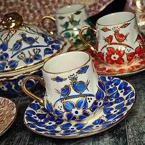 El Boyama Porselen Ku�lu Saray Fincan�