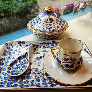 Ku�lu Ka��k Porselen Lokumluk