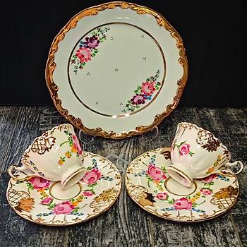 El Boyama Porselen Nil�fer Kahve Fincan�