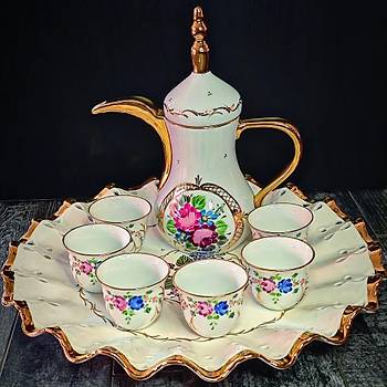 El Boyama Porselen M�rra Fincan�